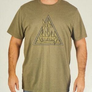 NWT Def Leppard Olive Green Men's T-Shirt sz XL